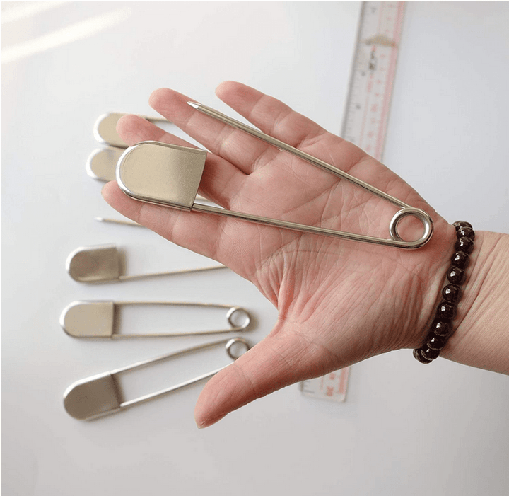 Oversize Safety Pins (pack of 5pcs) - BigStuff.ae