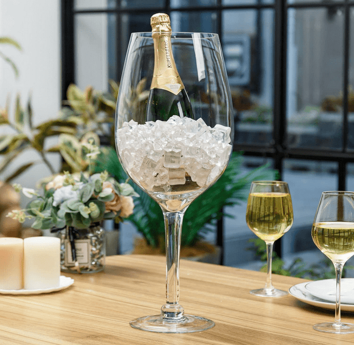 The XXXL wine glass (6400ml) - BigStuff.ae